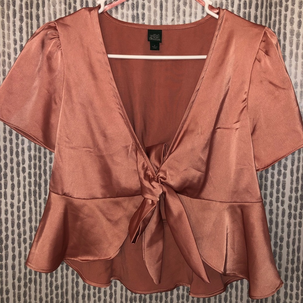 Silk crop top